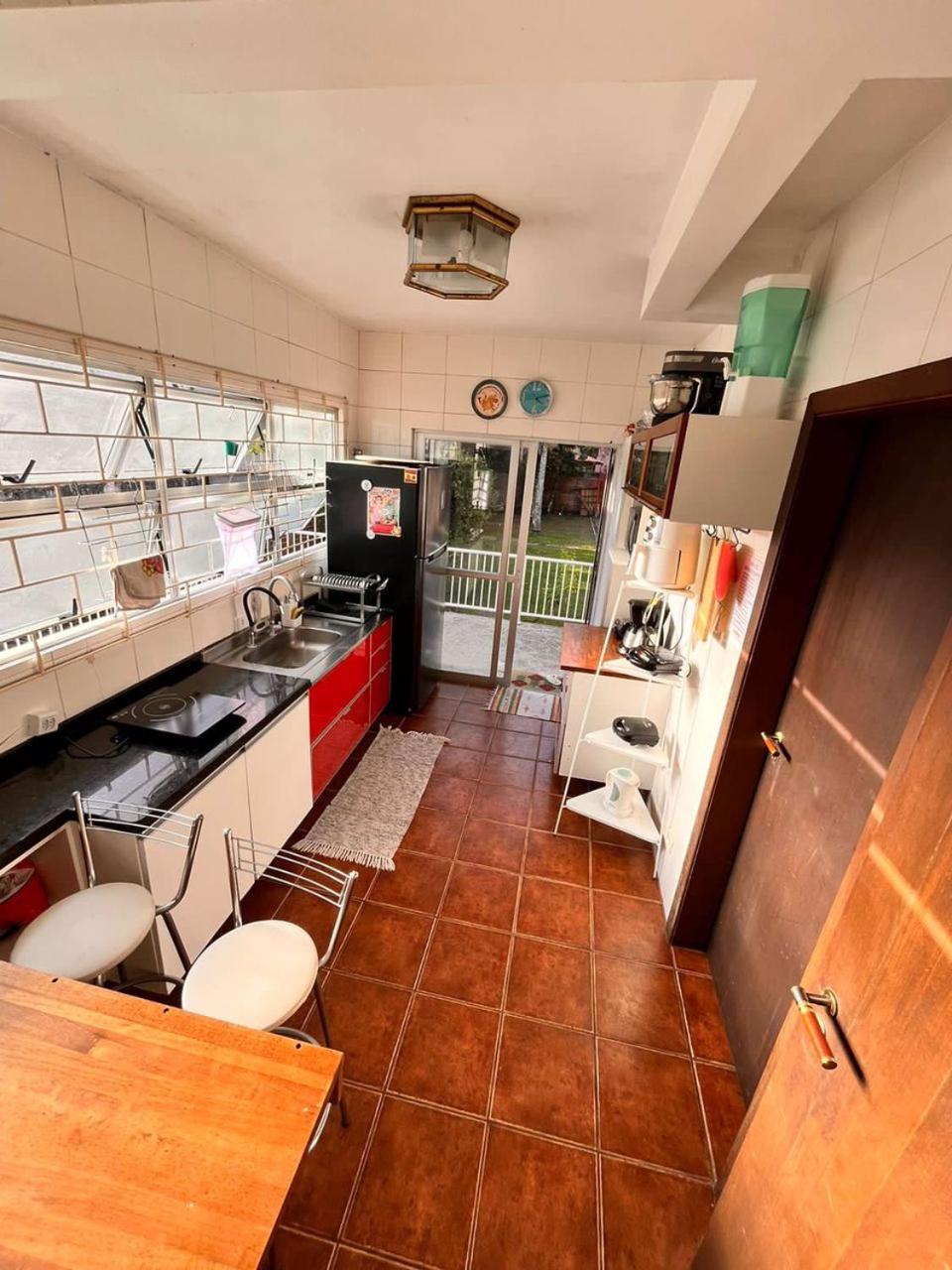 Opera Hostel 库里提巴 外观 照片